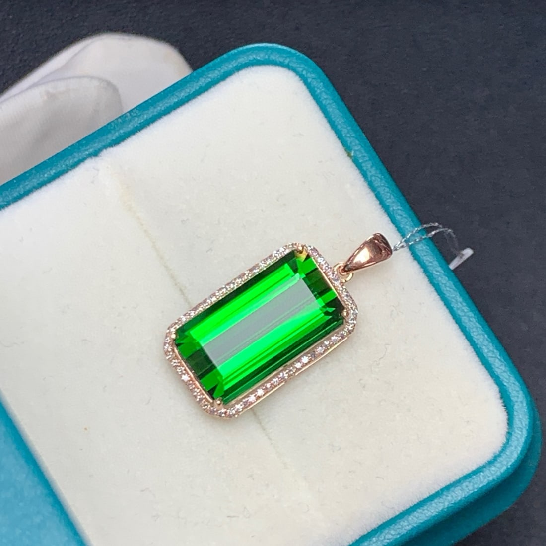 14k Gold 8.60 Ct Natural Tourmaline & Diamond Pendant( Without Chain ) - 4