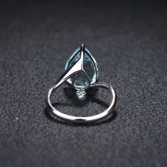 14k Gold 4.1 Ct Natural Aquamarine & Solitaire Ring - 5