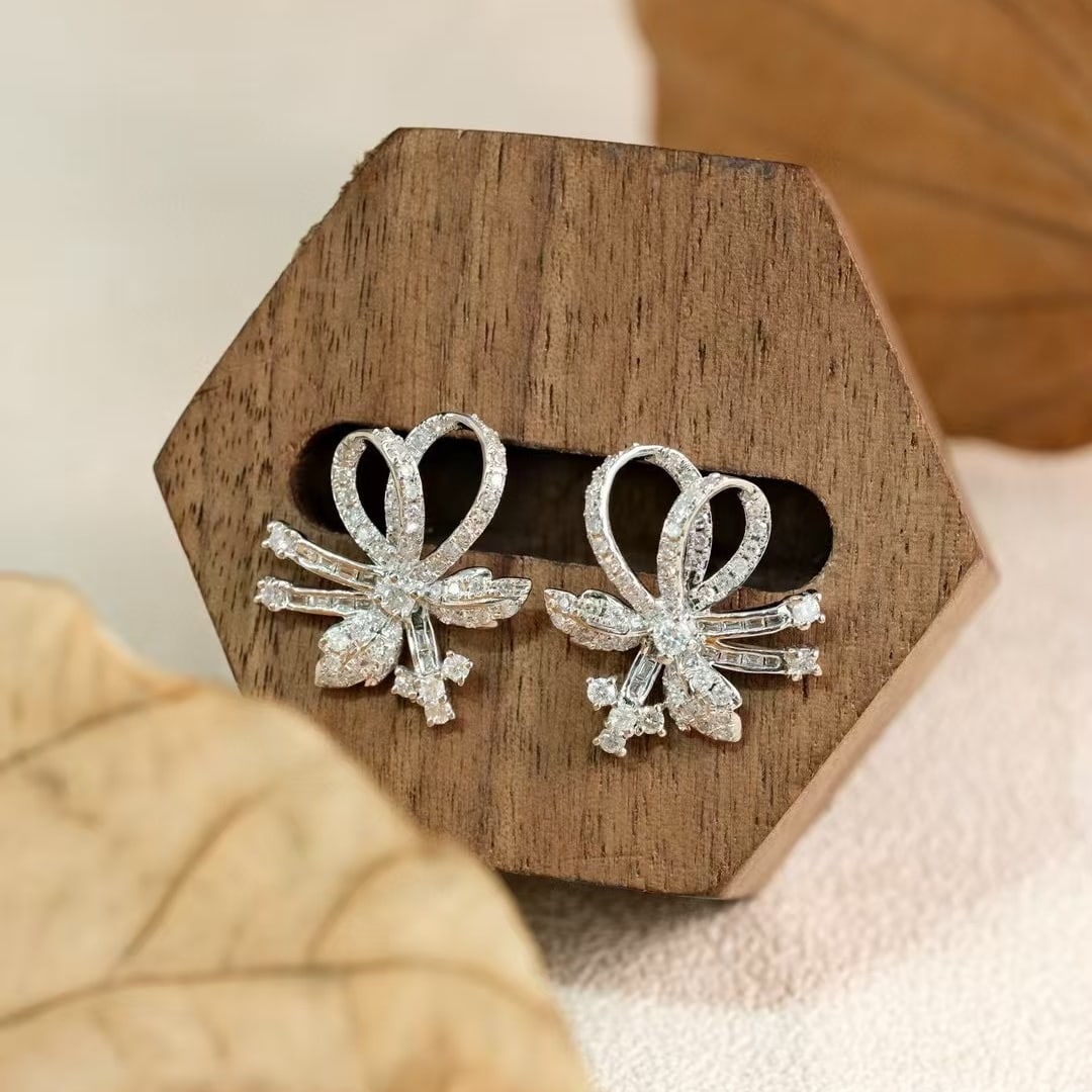 14k Gold 0.96 Ct Natural H Diamond Earrings - 2