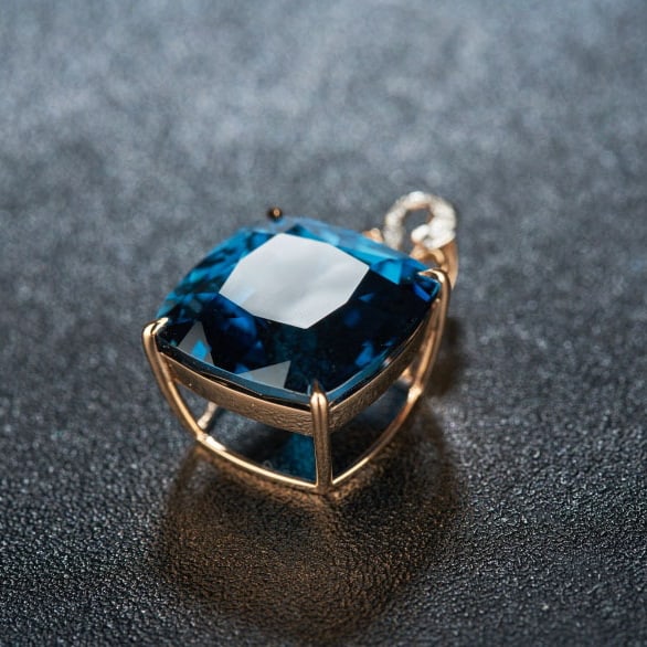 14k Gold 19 Ct Natural Topaz & Diamond Pendant( Without Chain ) - 6