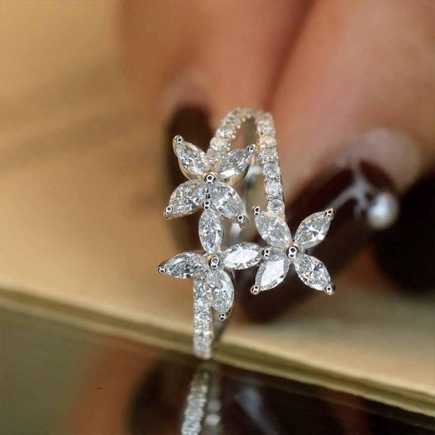 14k Gold 0.9 Ct Natural H Diamond Ring - 6