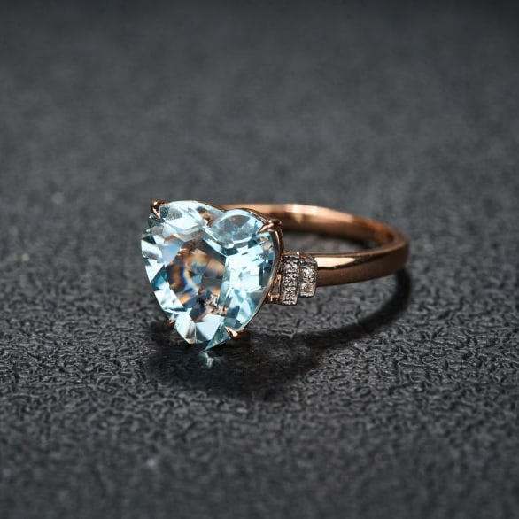 14k Gold 4.42 Ct Natural Aquamarine & Diamond Ring - 3