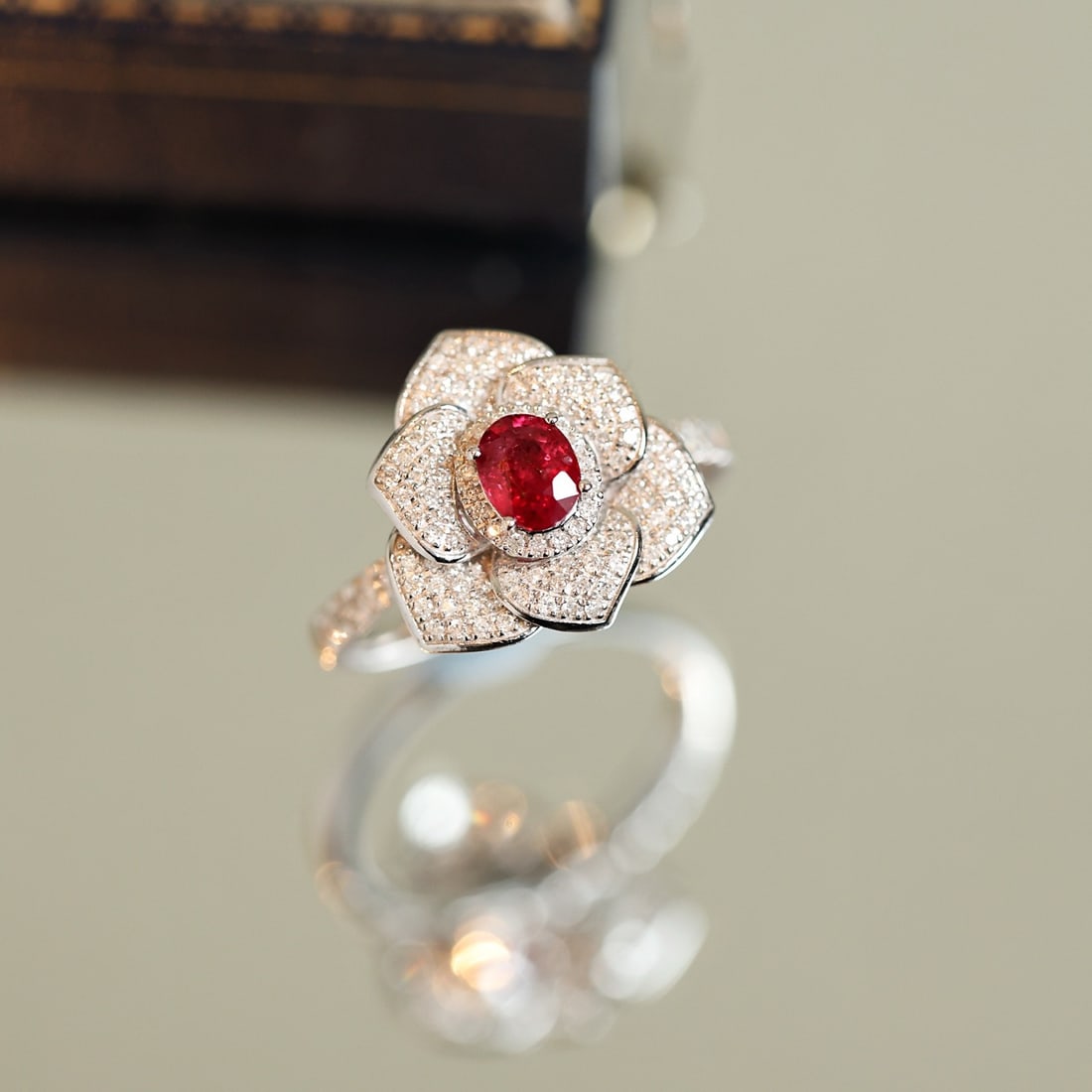 14k Gold 0.98 Ctw Natural Ruby & Diamond Ring - 6