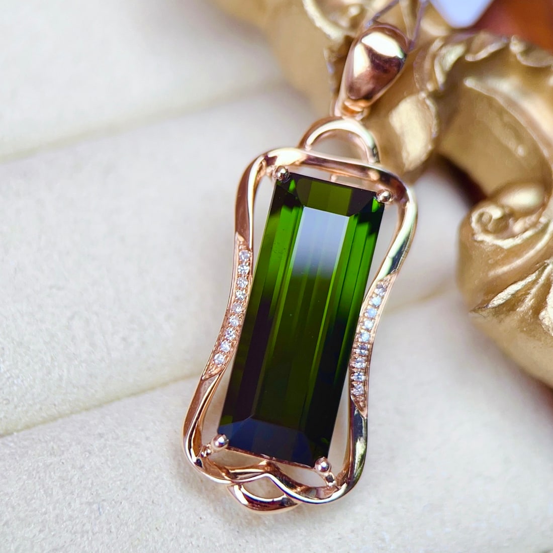 14k Gold 7.85 Ctw Natural Tourmaline & Diamond Pendant( Without Chain ) - 2