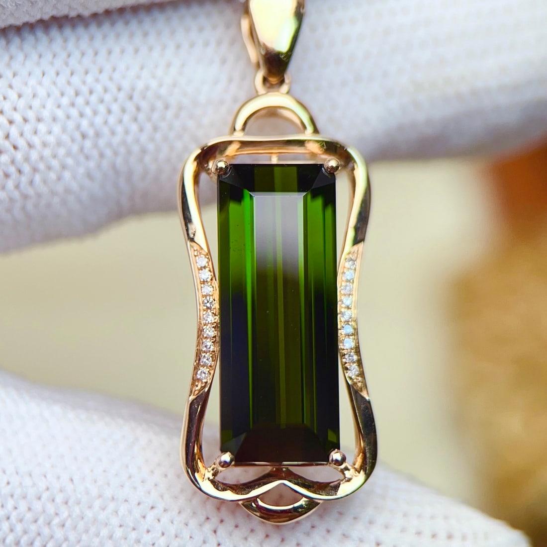 14k Gold 7.85 Ctw Natural Tourmaline & Diamond Pendant( Without Chain ) - 3