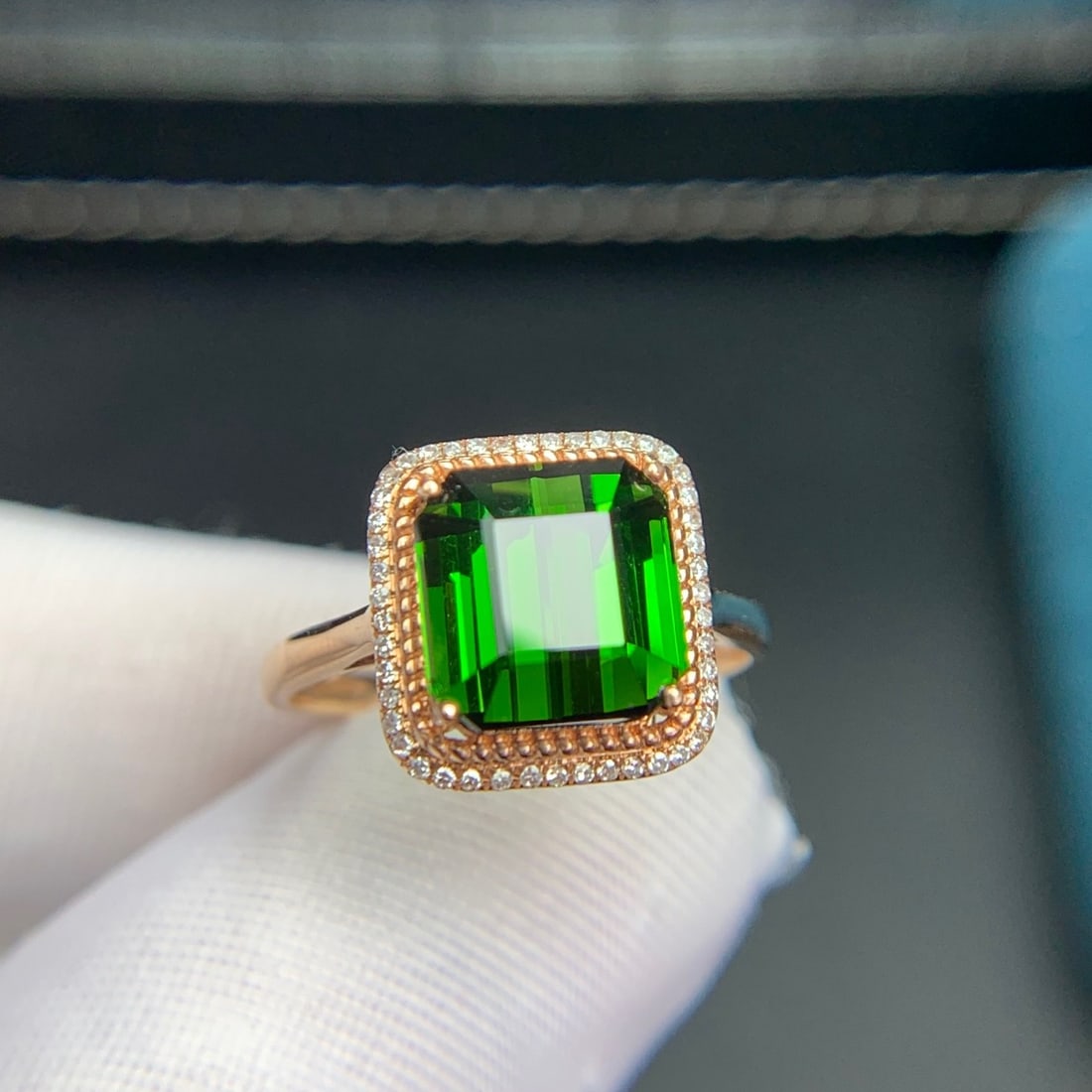 14k Gold 4.4 Ct Natural Tourmaline & Diamond Ring - 7