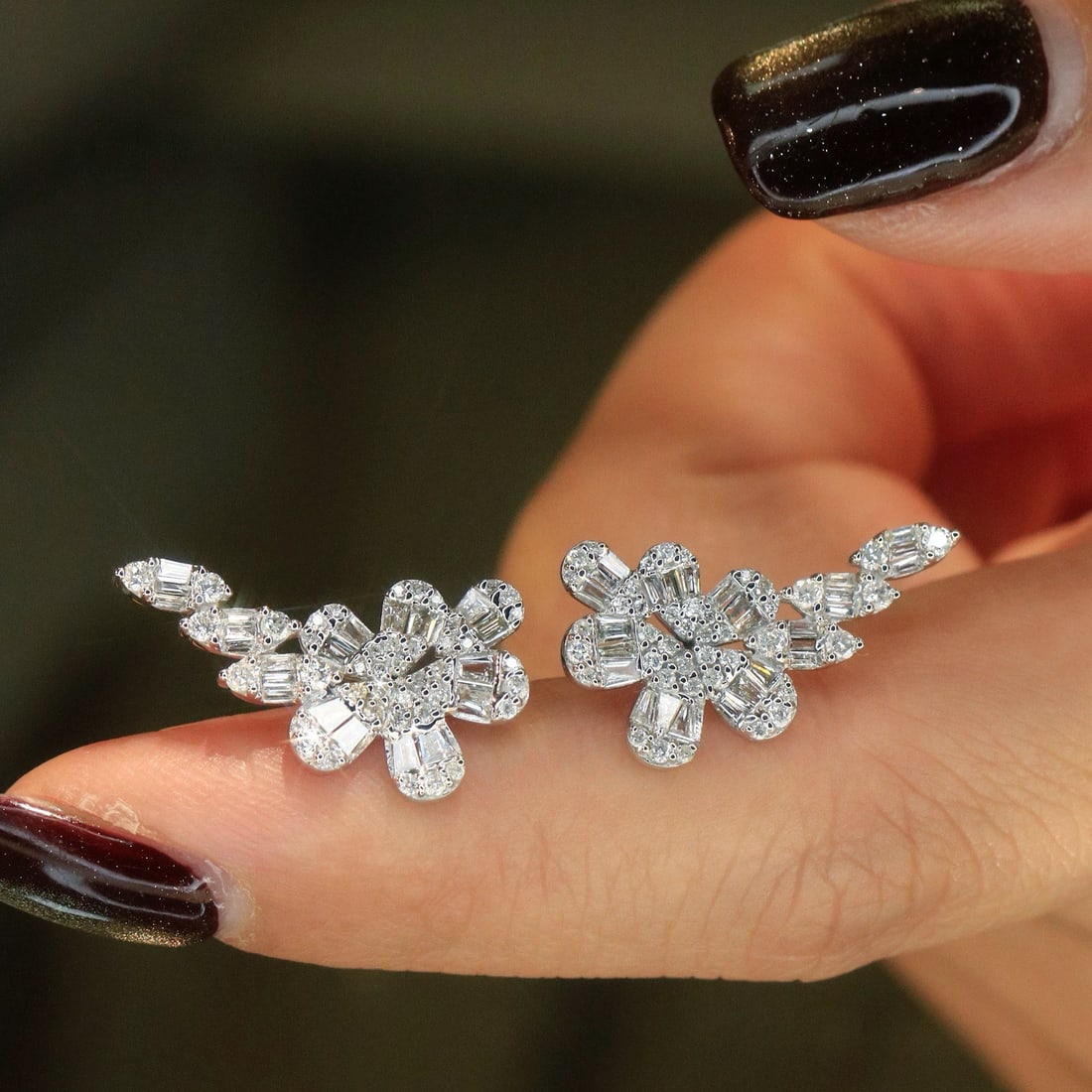 14k Gold 1.1 Ct Natural H Diamond Earrings - 7