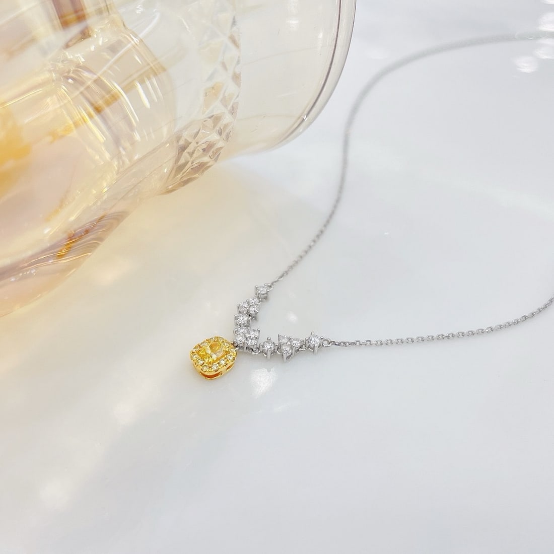 14k Gold 0.44 Ctw Natural Yellow Diamond & Diamond Necklace - 4