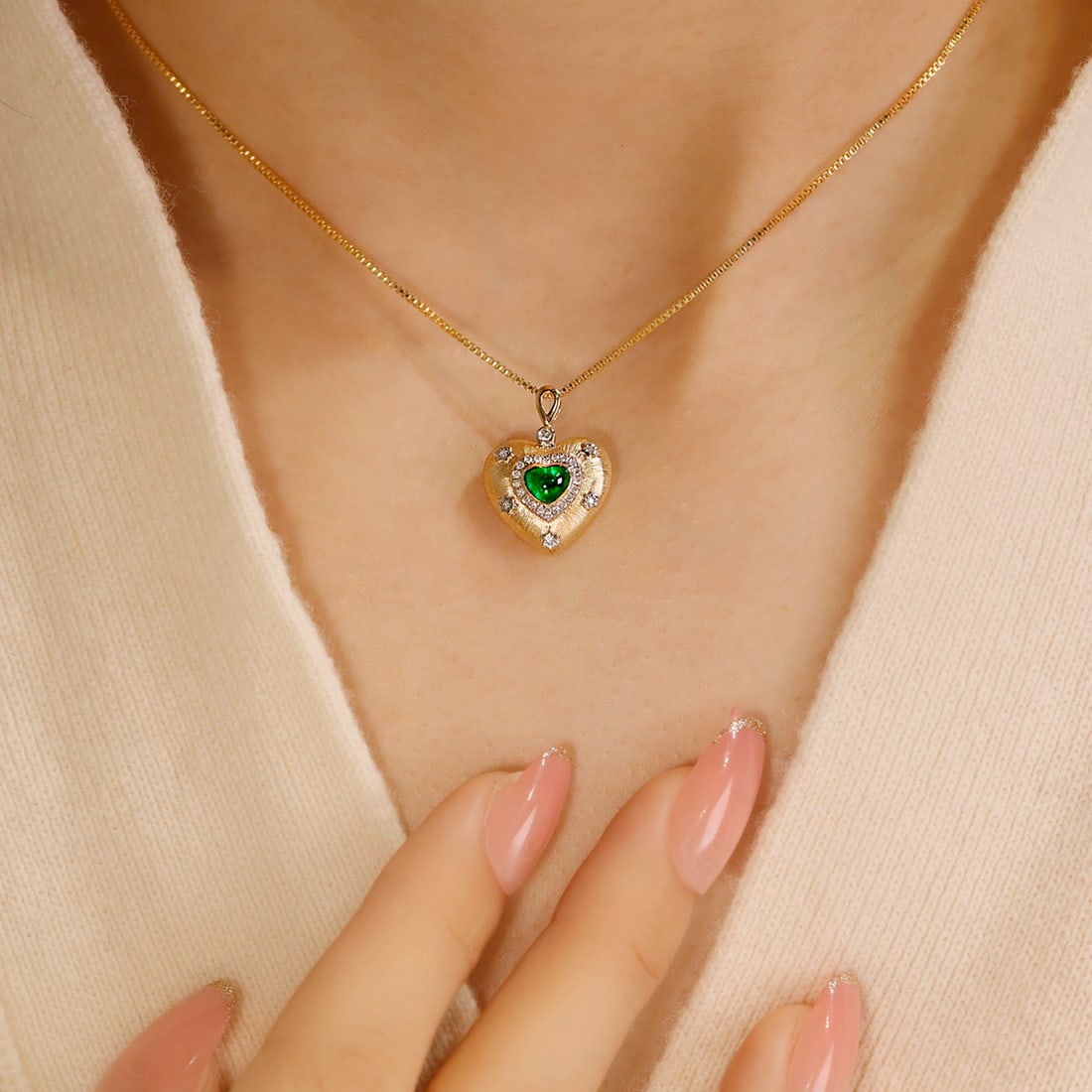 14k Gold 0.41 Ctw Vivid Green Natural Emerald & Diamond Pendant( Without Chain ) - 4