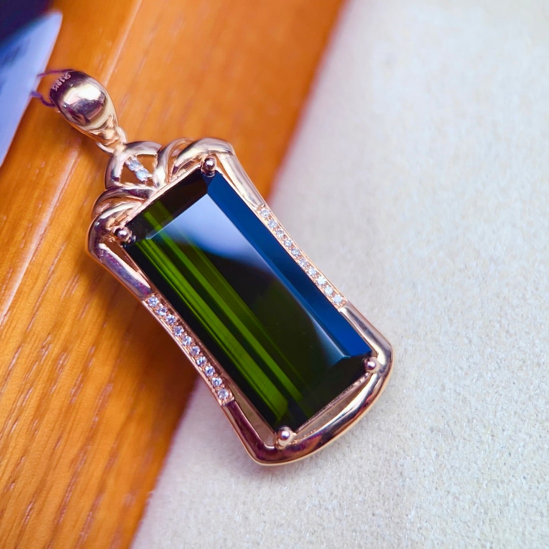 14k Gold 7.82 Ctw Natural Tourmaline & Diamond Pendant( Without Chain ) - 4