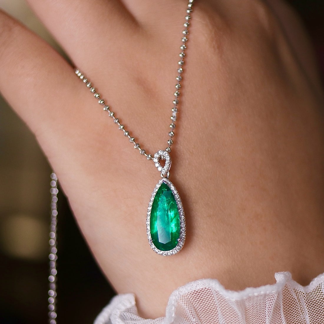 14k Gold 3.49 Ctw Vivid Green Natural Emerald & Diamond Pendant( Without Chain ) - 4
