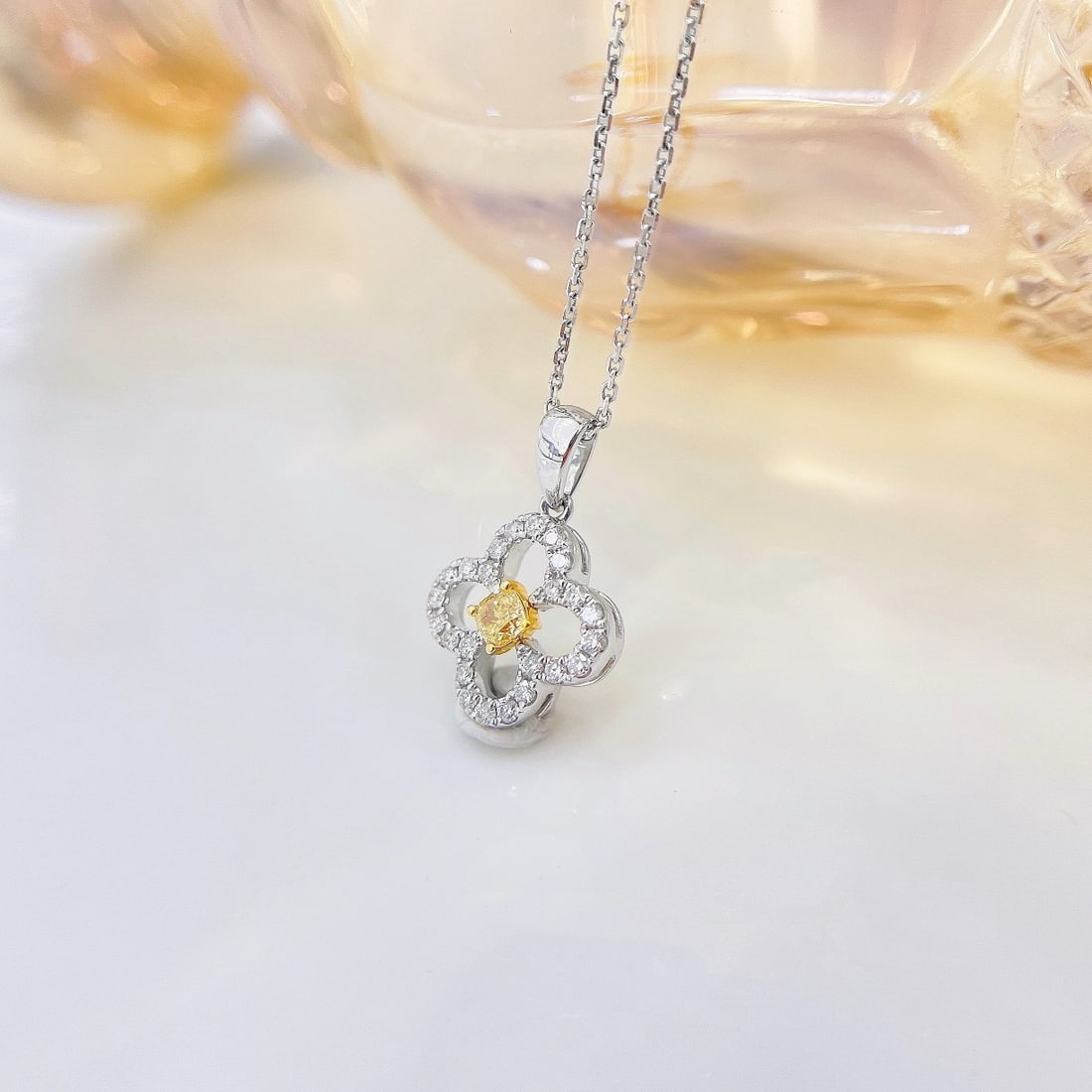 14k Gold 0.26 Ctw Natural Yellow Diamond & Diamond Necklace - 3