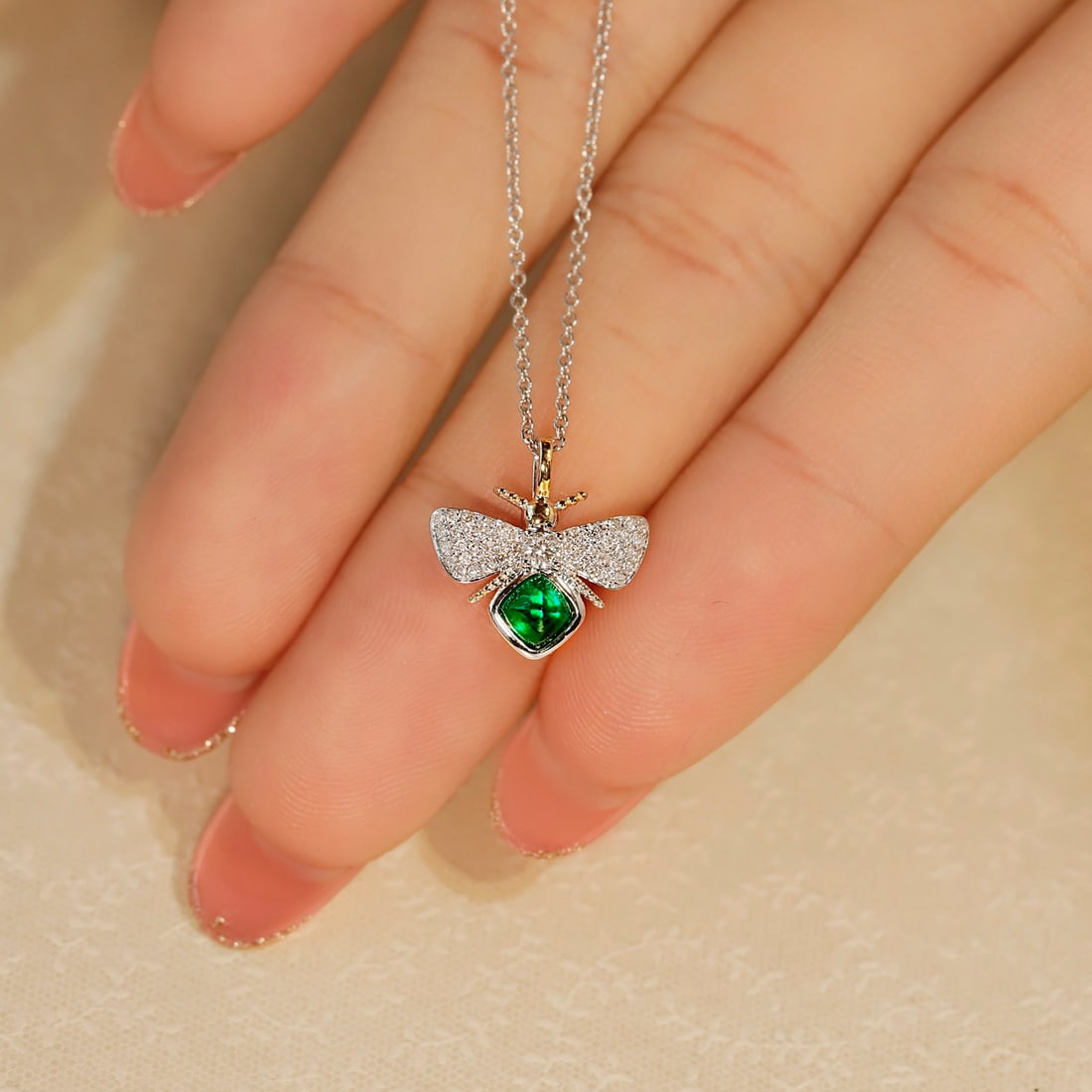 14k Gold 0.40 Ctw Vivid Green Natural Emerald & Diamond Pendant( Without Chain ) - 4