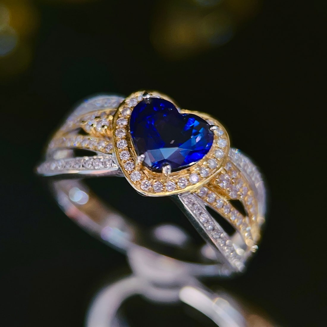 14k Gold 1.84 Ctw Natural Sapphire & Diamond Ring - 4