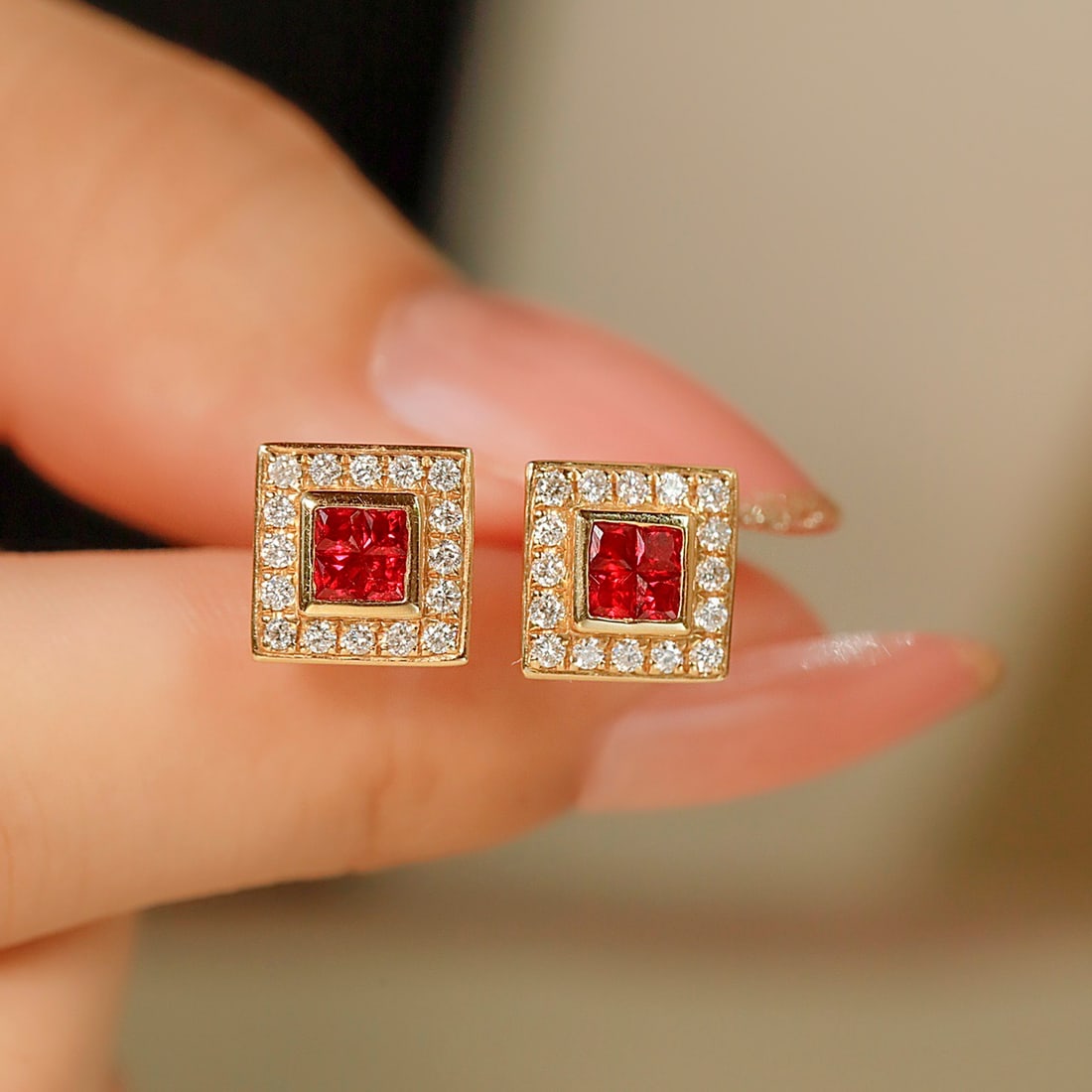 14k Gold 0.67 Ctw Natural Ruby & Diamond Earrings - 6