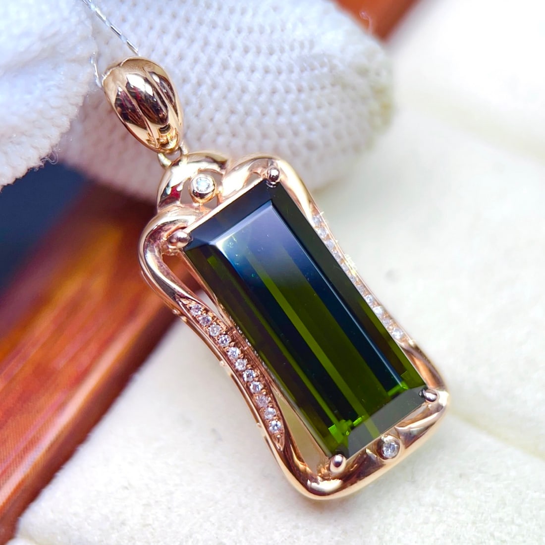 14k Gold 7.82 Ctw Natural Tourmaline & Diamond Pendant( Without Chain ) - 5