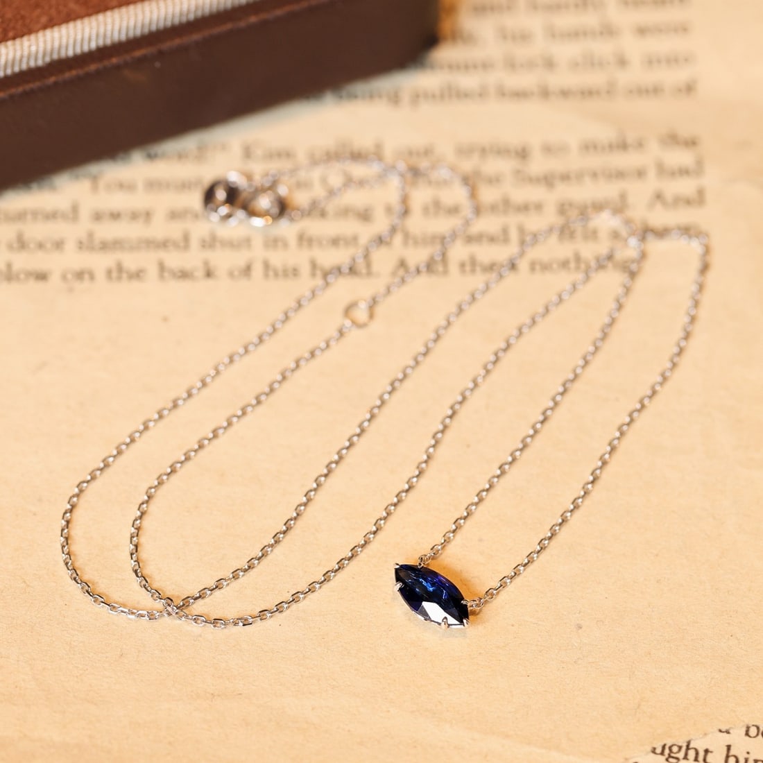 14k Gold 1.06 Ct Natural Sapphire Necklace - 8