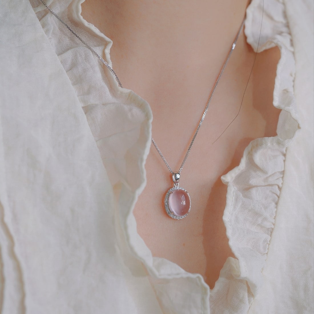 14k Gold 4.10 Ctw Natural Rose Quartz & Sapphire Pendant( Without Chain ) - 5