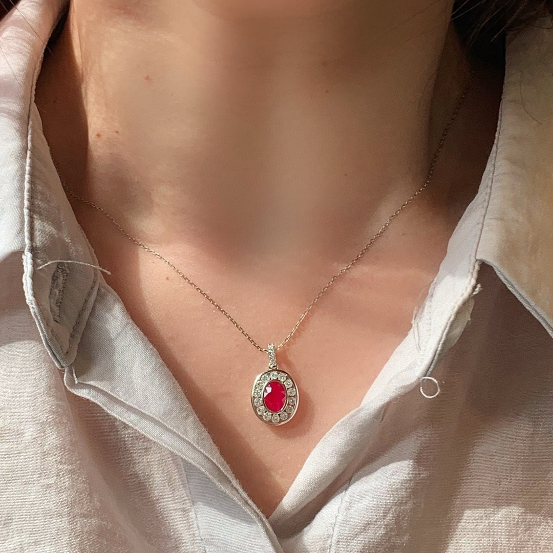 14k Gold 1.60 Ctw Vivid Red Natural Ruby & Diamond Pendant( Without Chain ) - 2