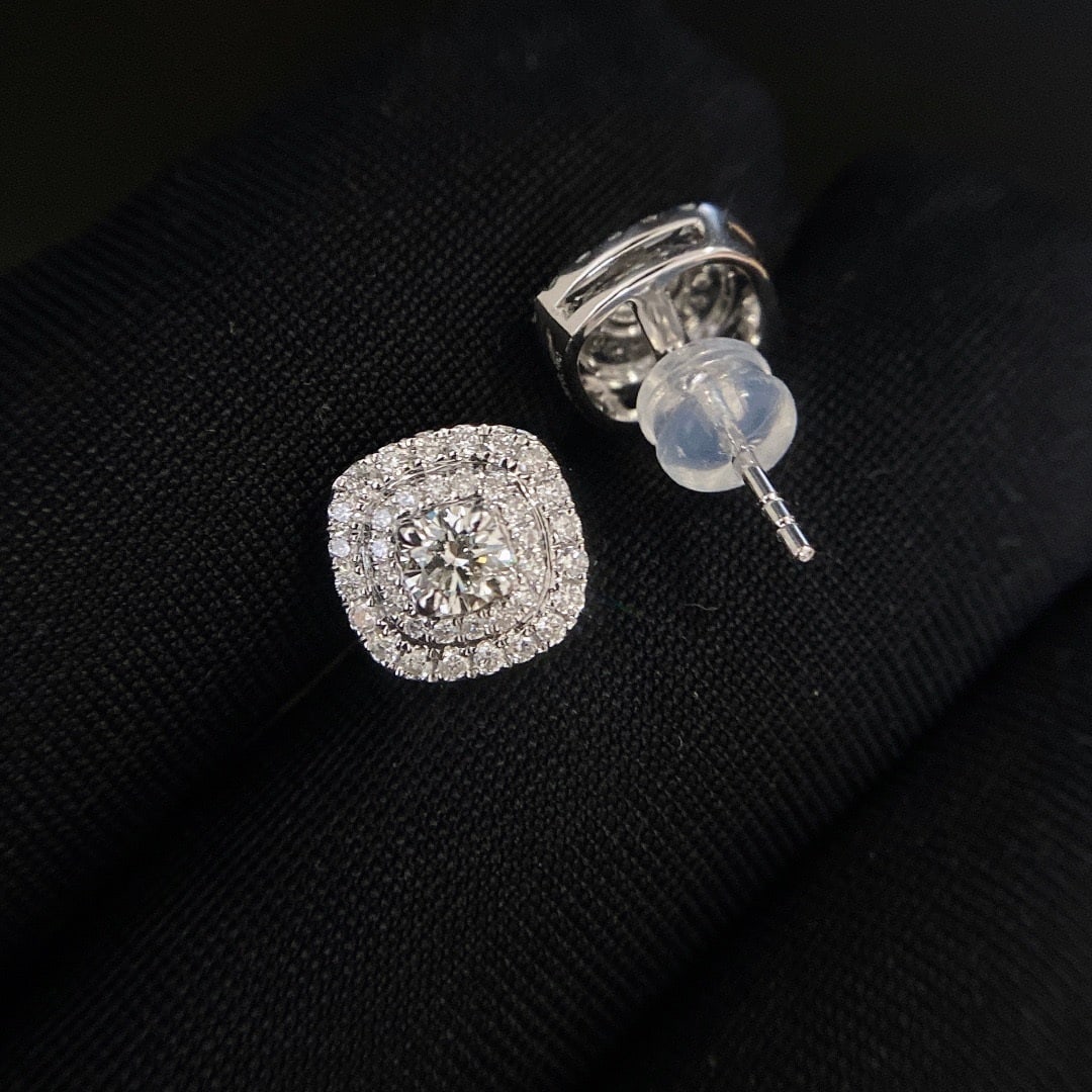 14k Gold 0.68 Ctw Natural H Diamond Earrings - 4