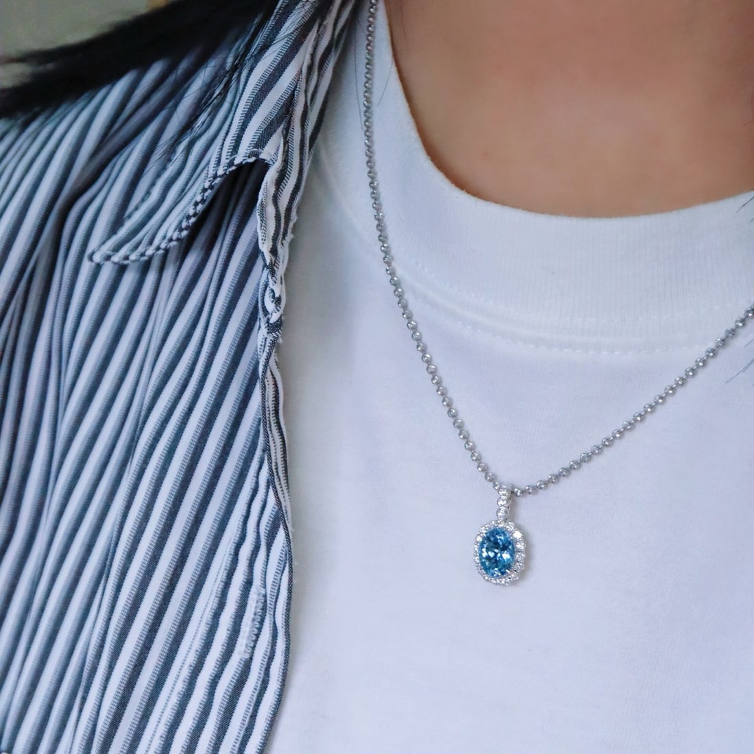 14k Gold 1.85 Ctw Natural Aquamarine & Diamond Pendant( Without Chain ) - 6