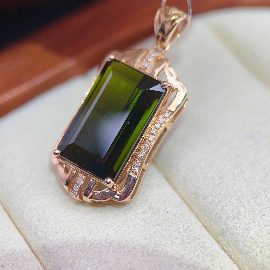 14k Gold 8.28 Ctw Natural Tourmaline & Diamond Pendant( Without Chain ) - 5