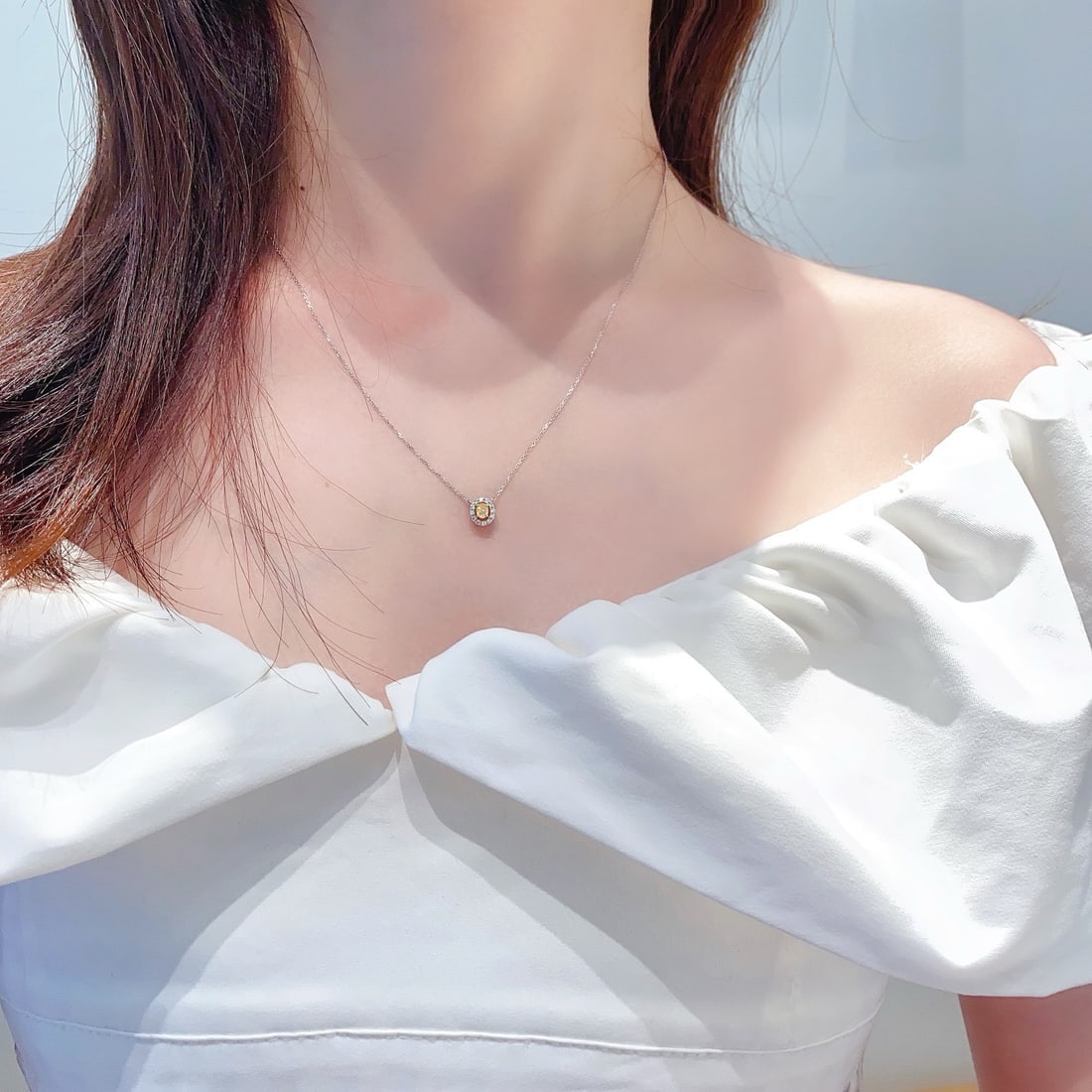 14k Gold 0.24 Ctw Natural Yellow Diamond & Diamond Necklace - 2