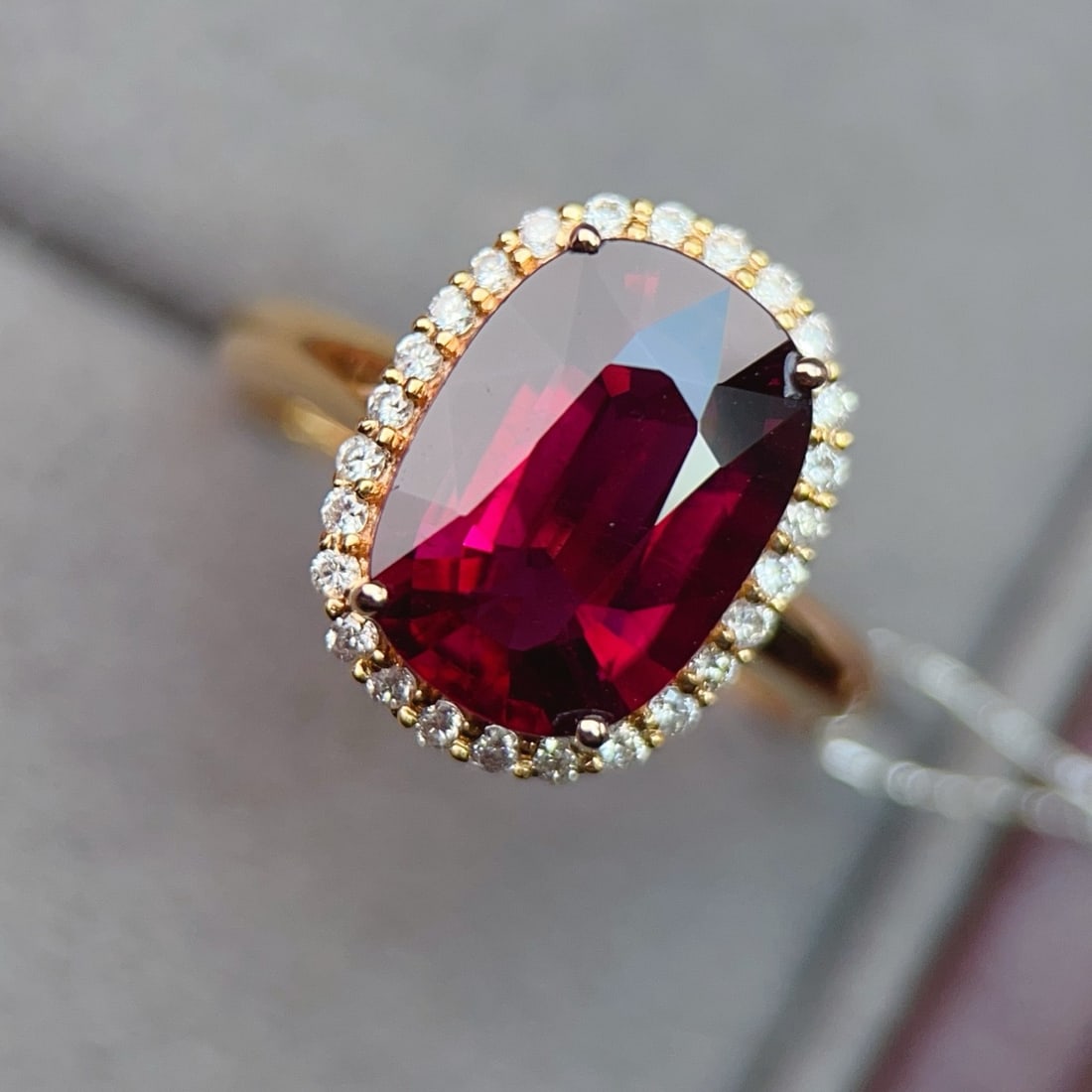 14k Gold 3.9 Ct Natural Tourmaline & Diamond Ring - 3