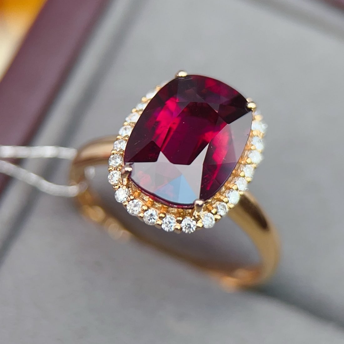 14k Gold 3.9 Ct Natural Tourmaline & Diamond Ring - 4