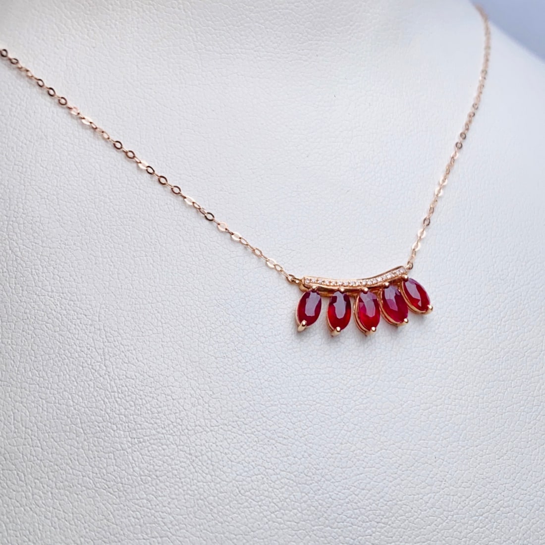 14k Gold 1.65 Ct Natural Ruby & Diamond Necklace - 4