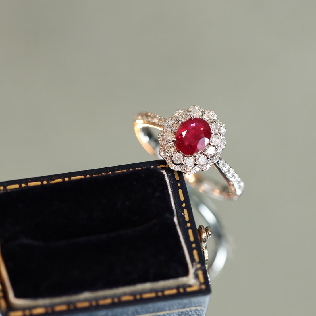 14k Gold 1.15 Ctw Natural Ruby & Diamond Ring - 4
