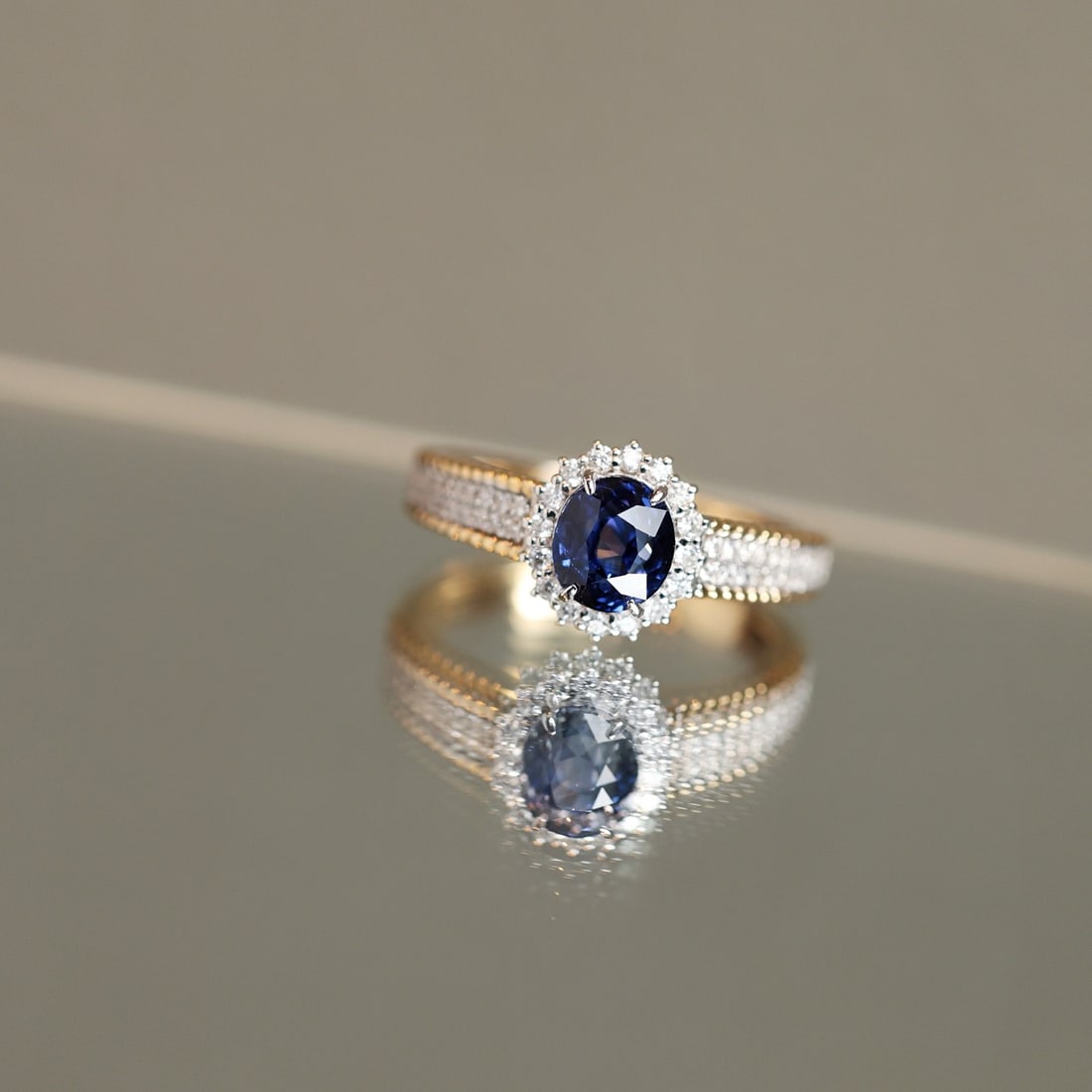 14k Gold 1.87 Ctw Natural Sapphire & Diamond Ring - 6