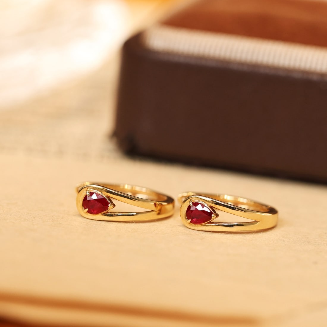 14k Gold 0.4 Ct Natural Ruby Earrings - 4