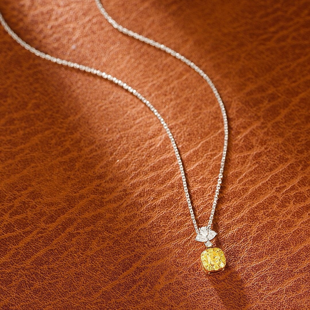 14k Gold 0.33 Ctw Natural Yellow Diamond & Diamond Necklace - 3