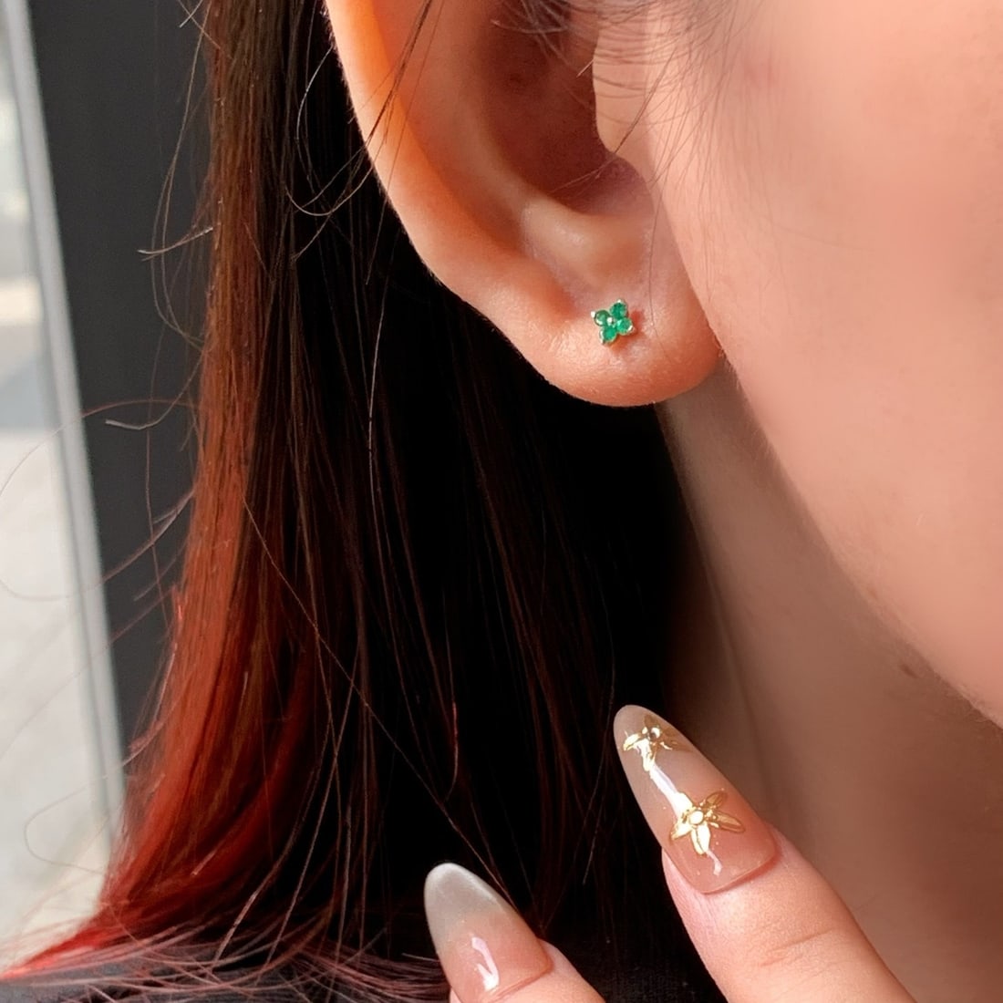 14k Gold 0.15 Ct Natural Emerald Earrings - 2