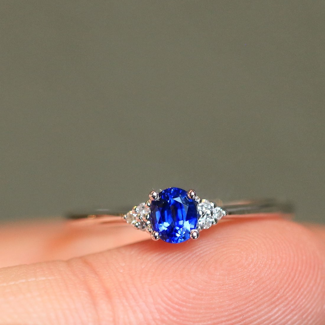14k Gold 0.44 Ctw Natural Sapphire & Diamond Ring - 3