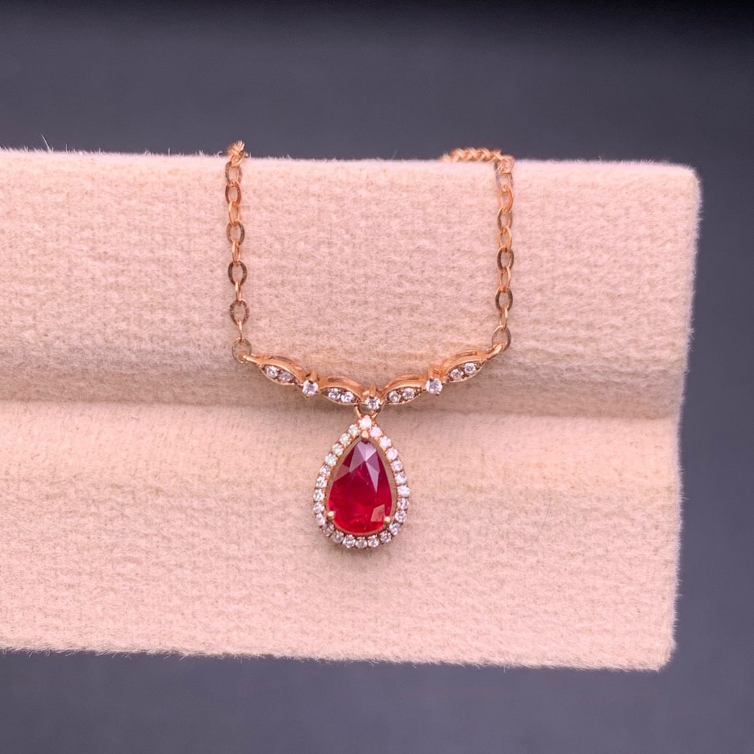 14k Gold 0.5 Ct Natural Ruby & Diamond Necklace - 2