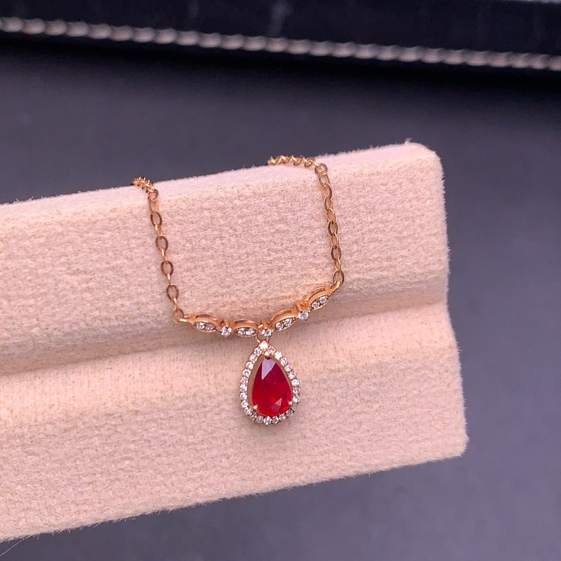 14k Gold 0.5 Ct Natural Ruby & Diamond Necklace - 3