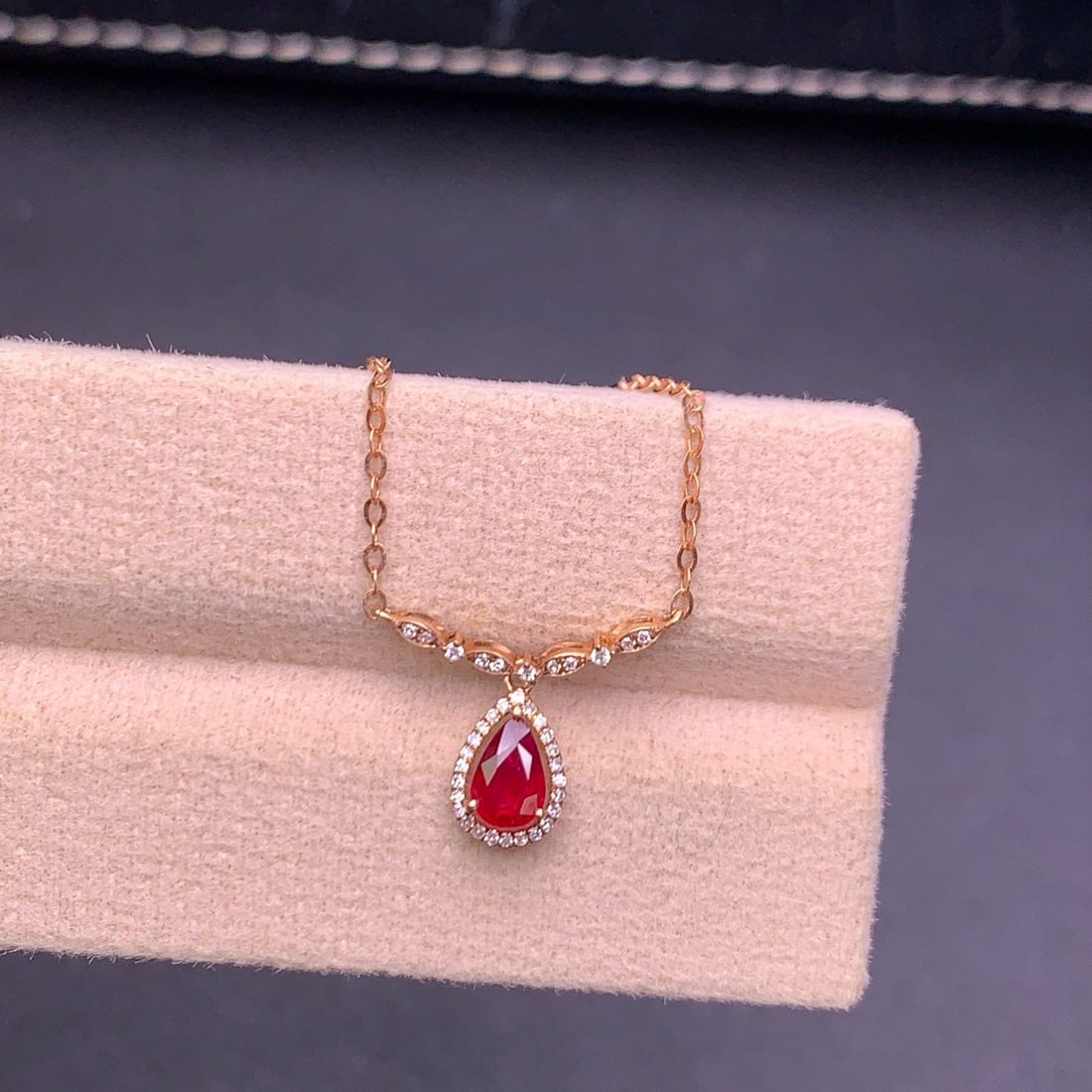 14k Gold 0.5 Ct Natural Ruby & Diamond Necklace - 5