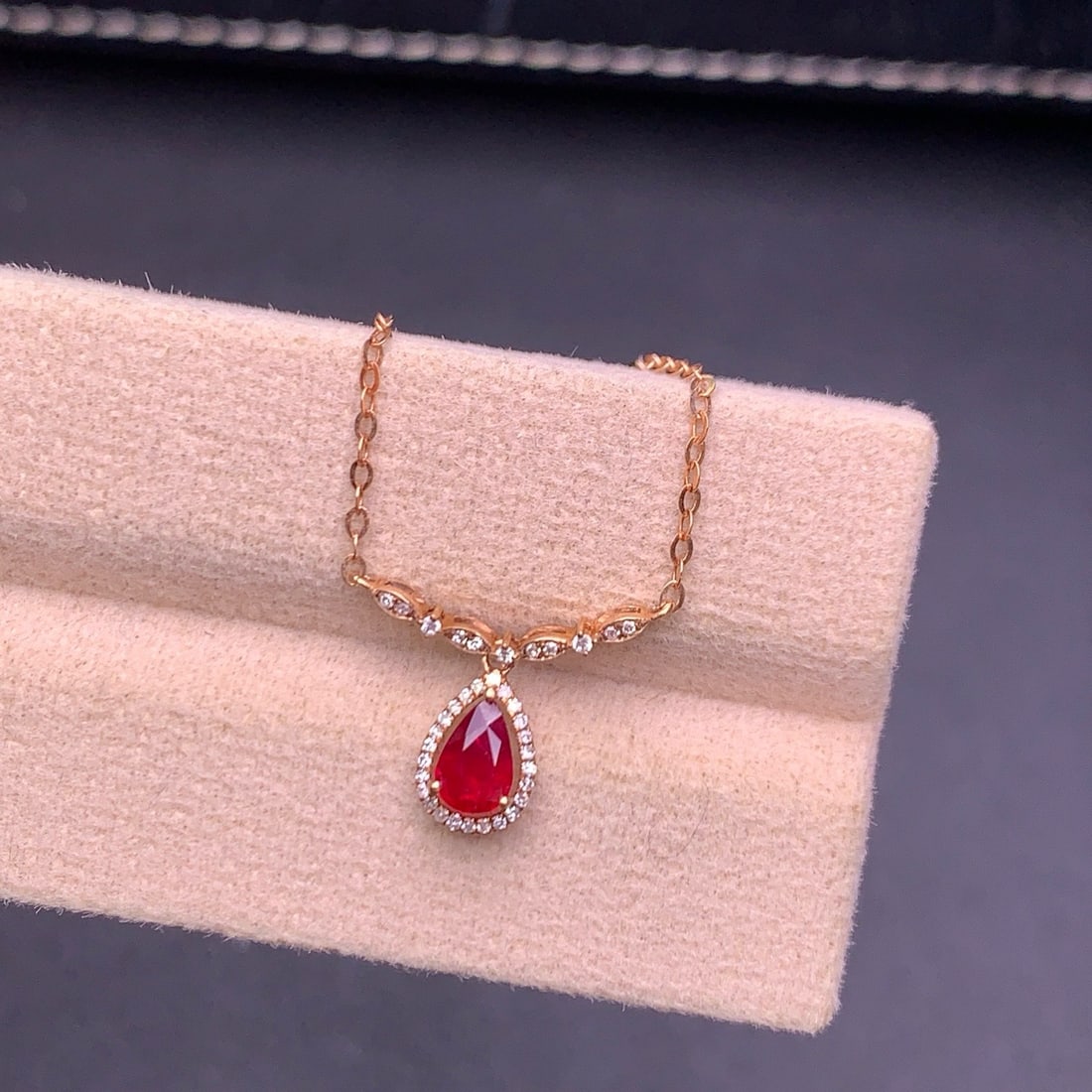 14k Gold 0.5 Ct Natural Ruby & Diamond Necklace - 6