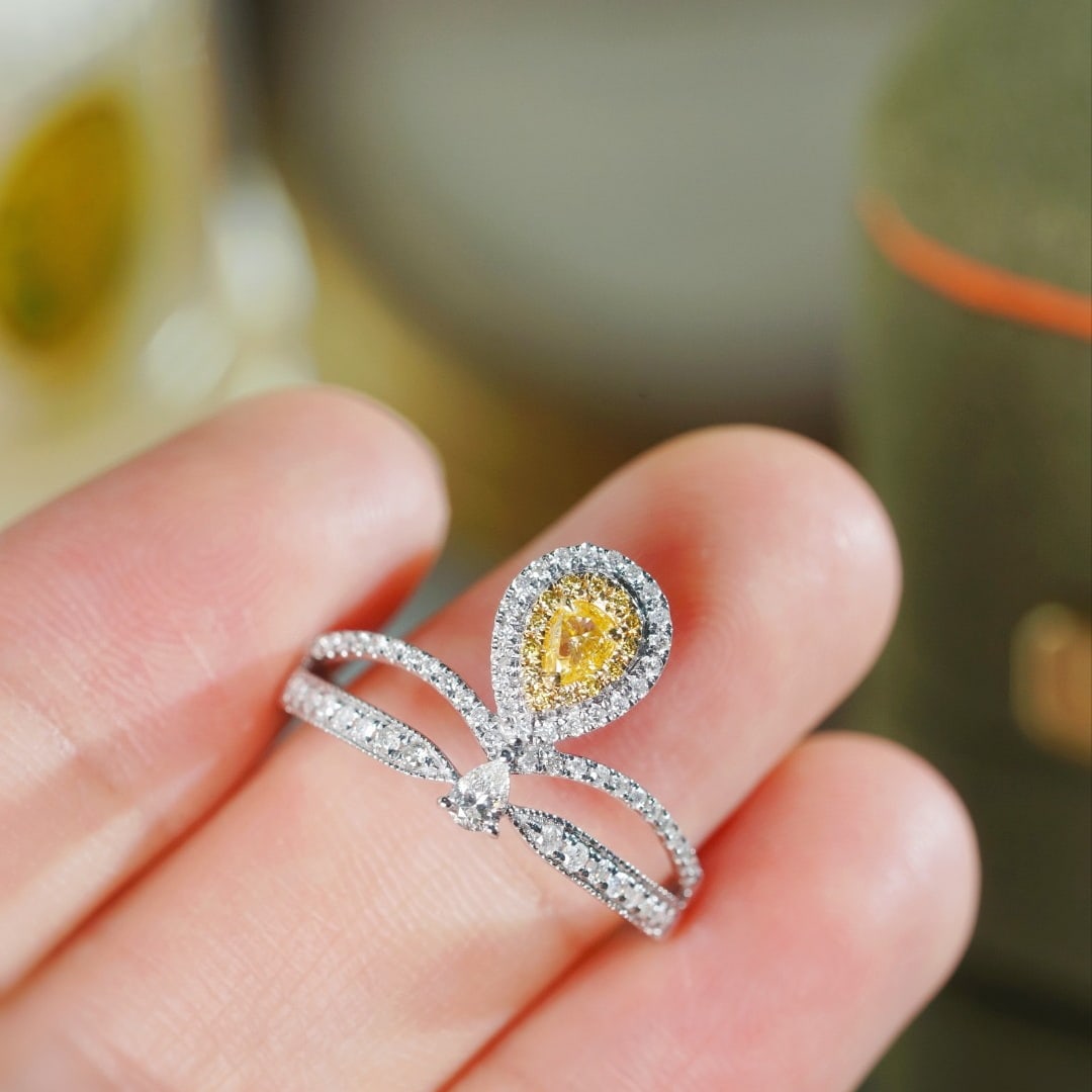 14k Gold 0.45 Ctw Natural Yellow Diamond & Diamond Ring - 2