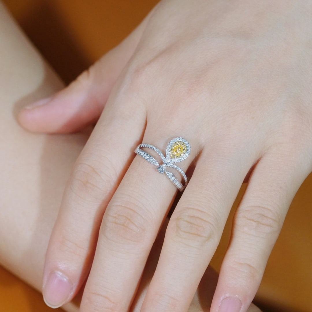 14k Gold 0.45 Ctw Natural Yellow Diamond & Diamond Ring - 3