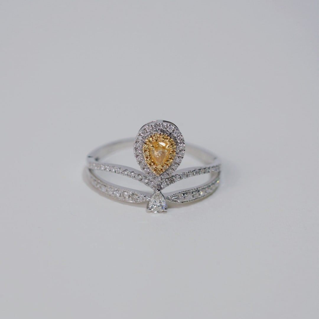 14k Gold 0.45 Ctw Natural Yellow Diamond & Diamond Ring - 4