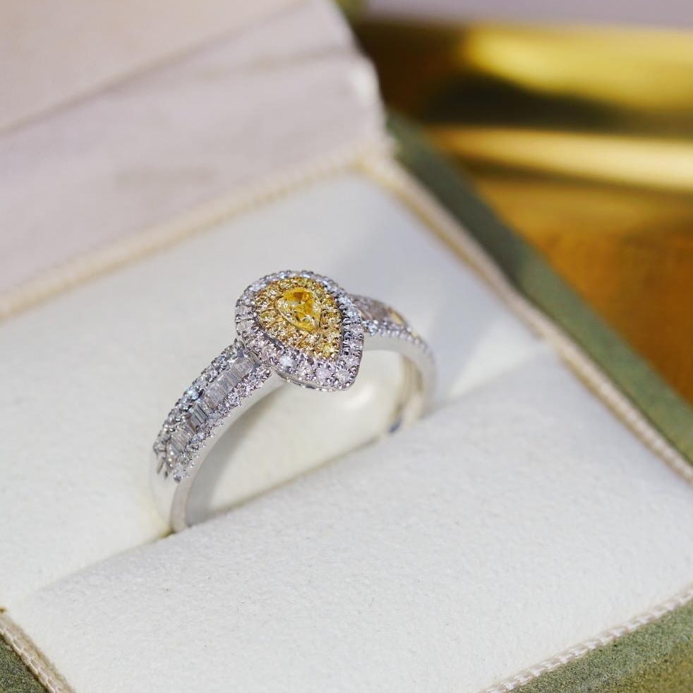 14k Gold 0.50 Ctw Natural Yellow Diamond & Diamond Ring - 3