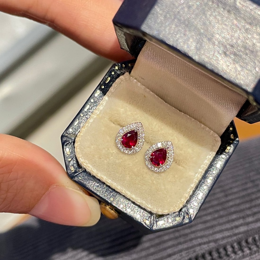 14k Gold 0.4 Ct Natural Ruby & Diamond Earrings - 3