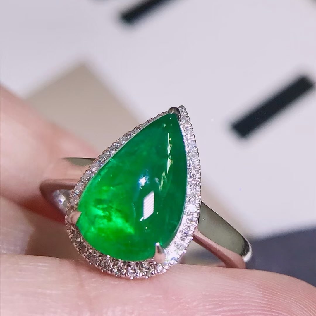 14k Gold 2.95 Ctw Vivid Green Natural Emerald & Diamond Ring - 3