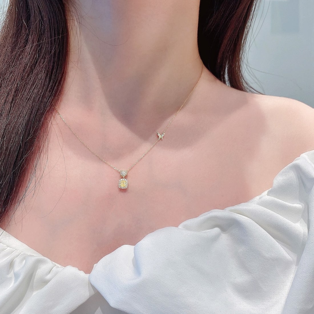 14k Gold 0.48 Ctw Natural Yellow Diamond & Diamond Necklace - 2