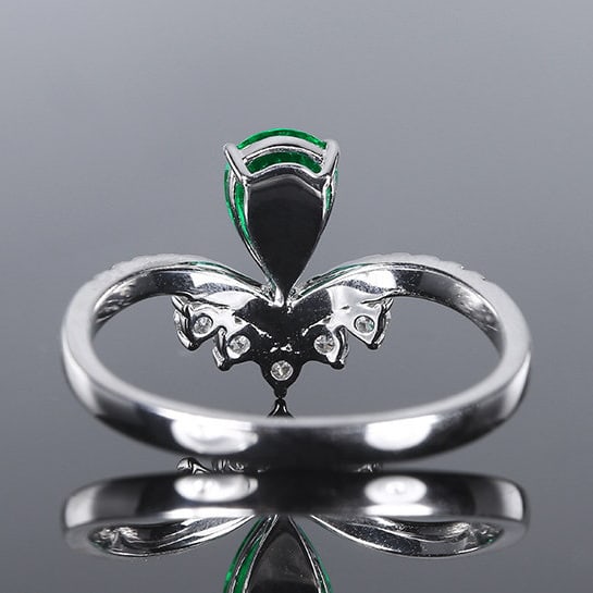 14k Gold 0.89 Ctw Vivid Green Natural Emerald & Diamond Ring - 4