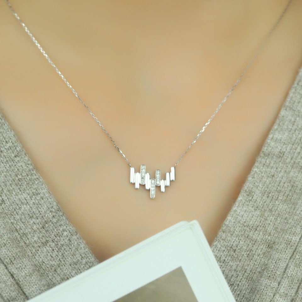 14k Gold 0.15 Ct Natural H Diamond Necklace - 5