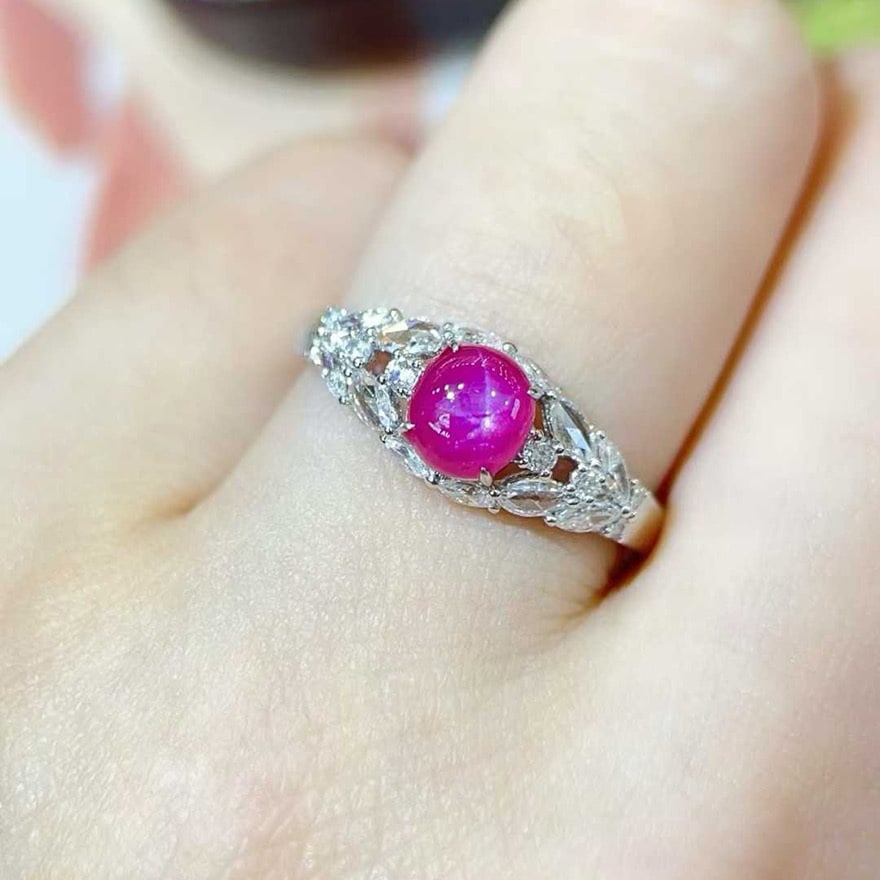 14k Gold 1.72 Ctw Natural Star Ruby & Diamond Ring - 4